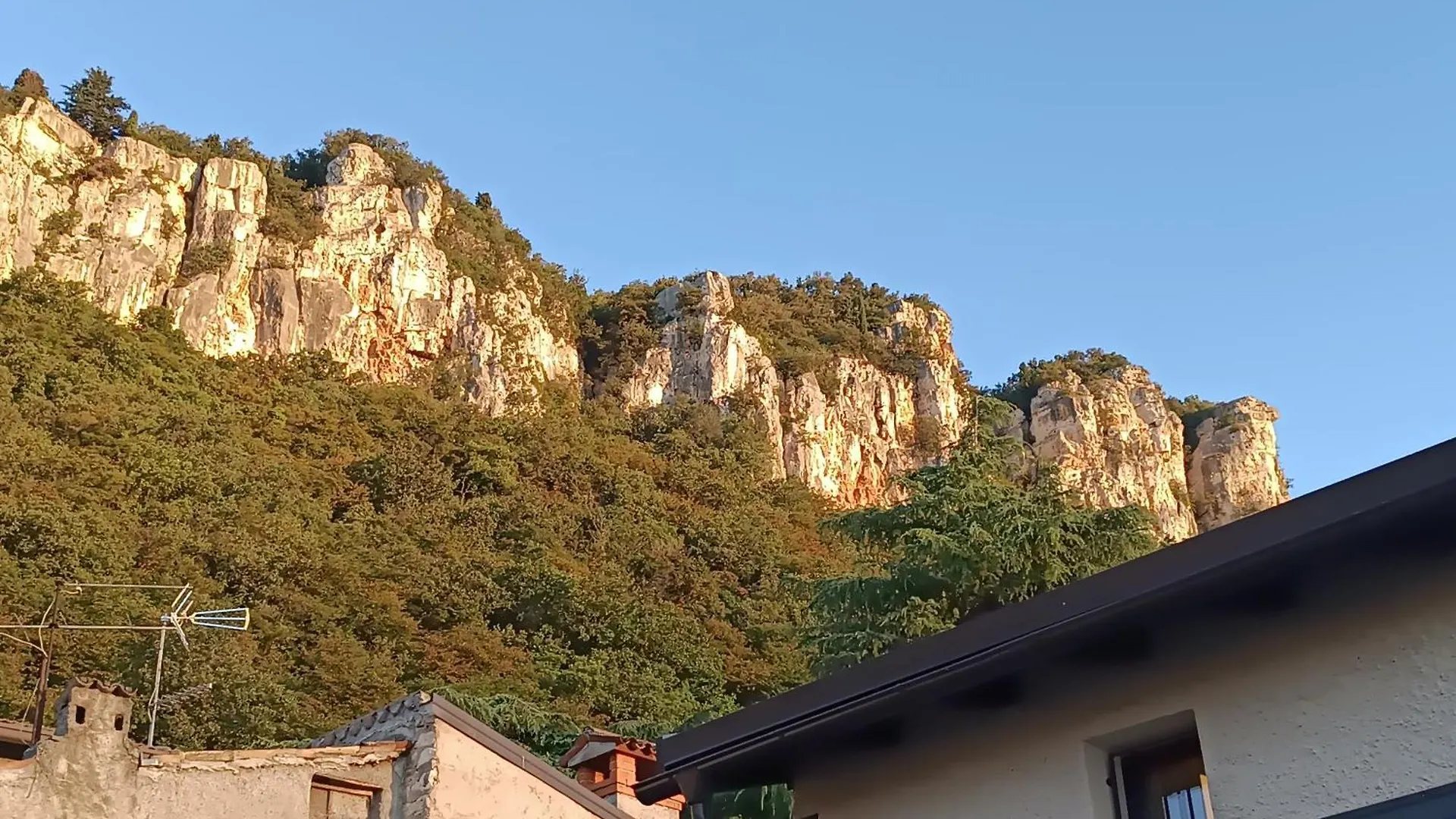 Appartamento Villetta Moscal - Buon Gusto Affi Italia