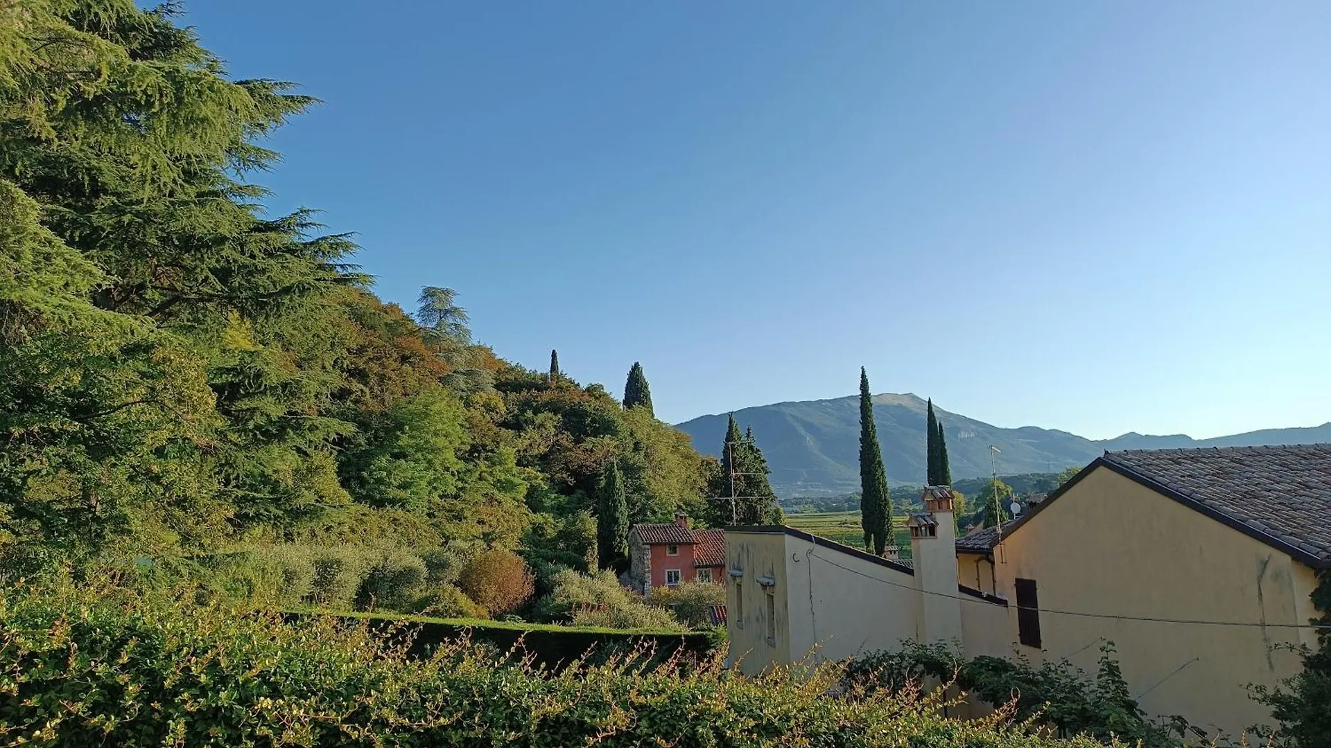 Villetta Moscal - Buon Gusto Affi 0*,